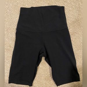 Lululemon Align High-Rise Short 6“ size 4 in black